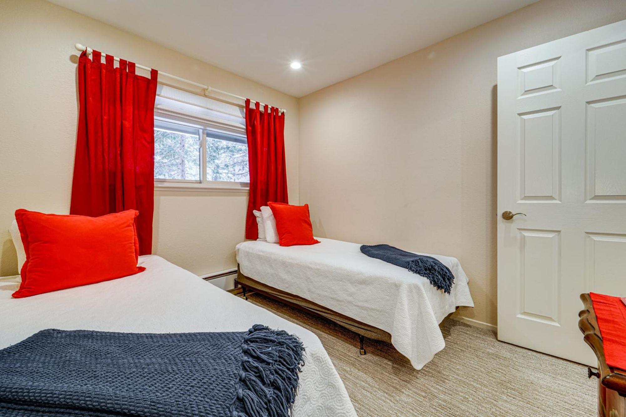 Tahoe Condo About 1 Mi To Diamond Peak Ski Resort! Incline Village Eksteriør bilde